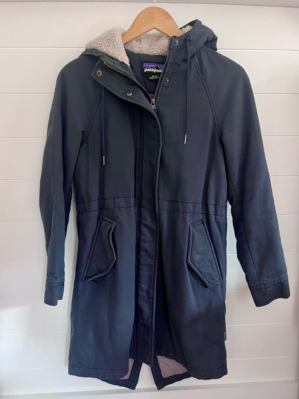 Patagonia Navy Hooded Parka with Sherpa Lined hood